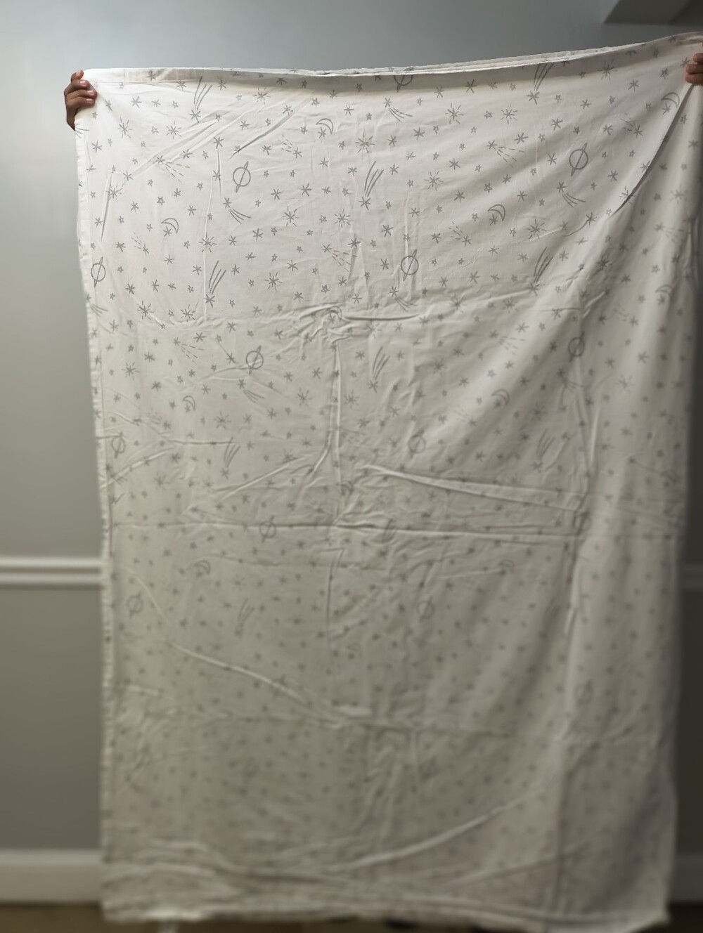 Crate&Barrel Kids Organic Cotton Twin Flat & Fitted Sheet Set Celestial Gray - Picture 9 of 10